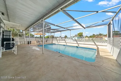 300 Richland Avenue Merritt Island FL 32953