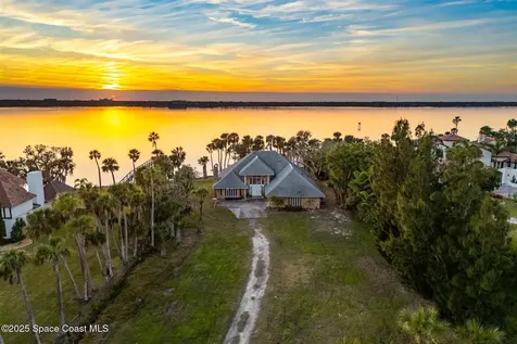 7005 S Tropical Trail Merritt Island FL 32952