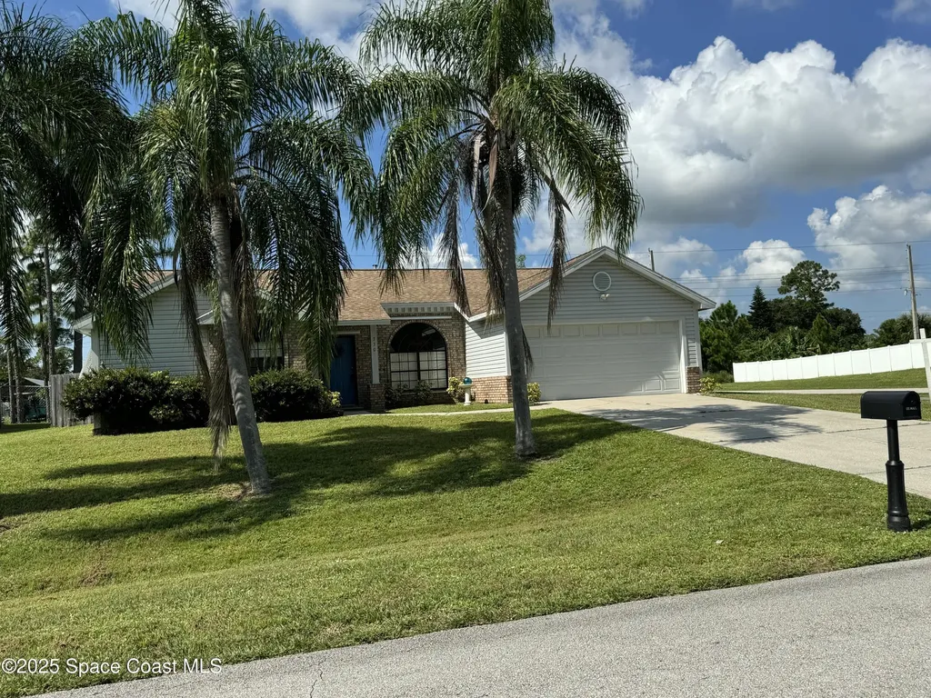 330 Godfrey Road SE Palm Bay FL 32909