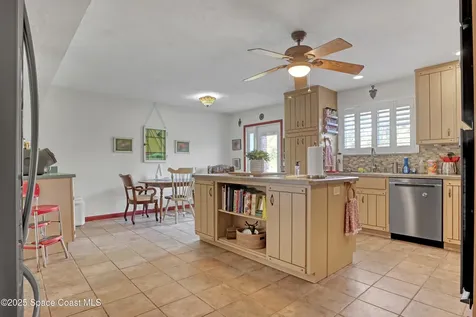 5005 Us Highway 1 Mims FL 32754