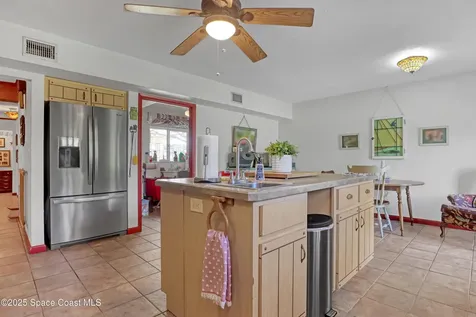 5005 Us Highway 1 Mims FL 32754