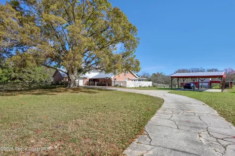 5005 Us Highway 1 Mims FL 32754
