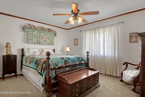 5005 Us Highway 1 Mims FL 32754