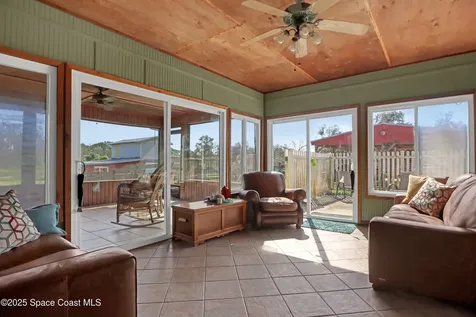 5005 Us Highway 1 Mims FL 32754