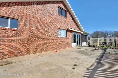 5005 Us Highway 1 Mims FL 32754