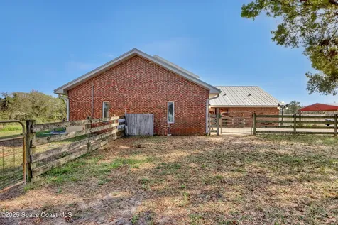5005 Us Highway 1 Mims FL 32754