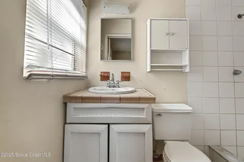 305 W Arlington Street Satellite Beach FL 32937