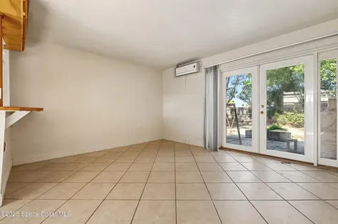305 W Arlington Street Satellite Beach FL 32937