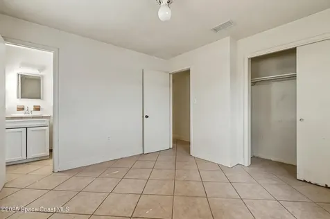 305 W Arlington Street Satellite Beach FL 32937