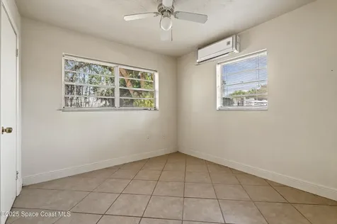 305 W Arlington Street Satellite Beach FL 32937