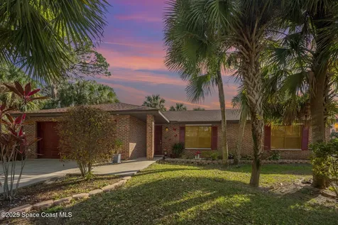 1330 Seabreeze Street SW Palm Bay FL 32908