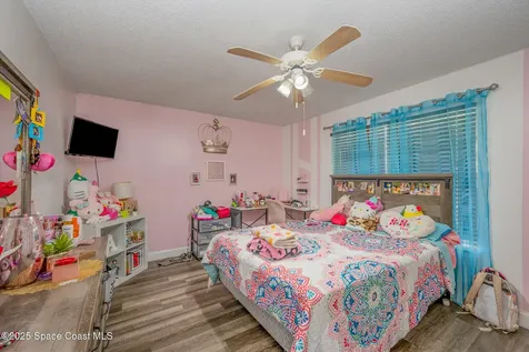 1330 Seabreeze Street SW Palm Bay FL 32908