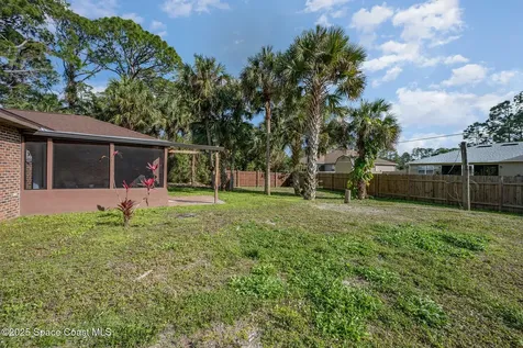 1330 Seabreeze Street SW Palm Bay FL 32908