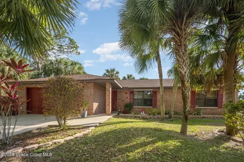 1330 Seabreeze Street SW Palm Bay FL 32908