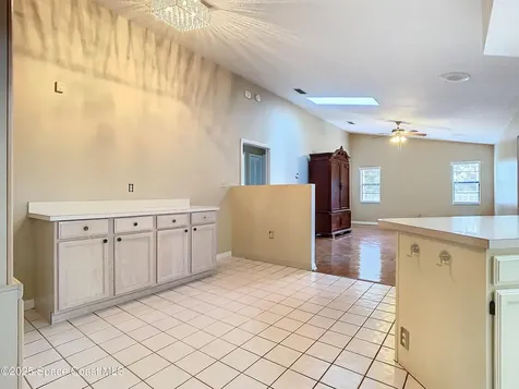 950 Grainger Street SE Palm Bay FL 32909