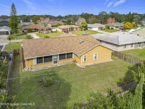 950 Grainger Street SE Palm Bay FL 32909