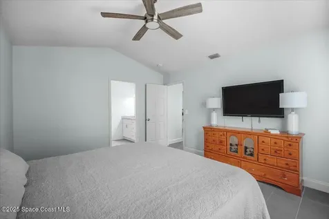 1406 Kaslo Circle NW Palm Bay FL 32907