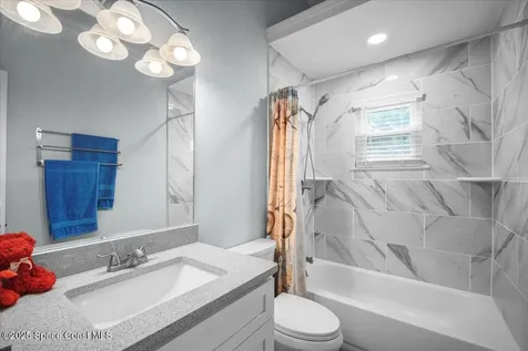 1406 Kaslo Circle NW Palm Bay FL 32907