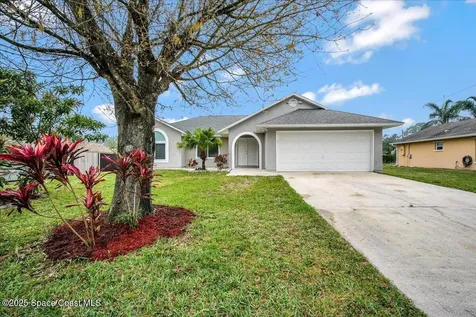 1406 Kaslo Circle NW Palm Bay FL 32907