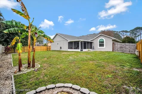 1406 Kaslo Circle NW Palm Bay FL 32907