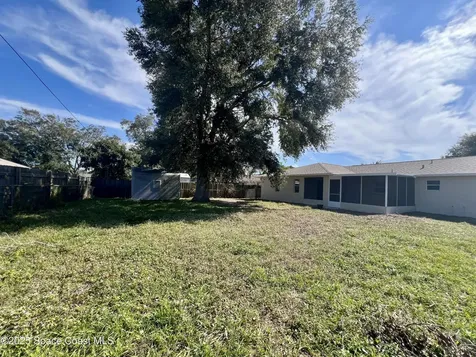 911 Forest Street NE Palm Bay FL 32907