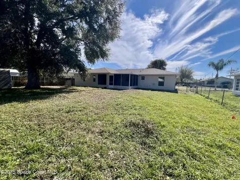 911 Forest Street NE Palm Bay FL 32907