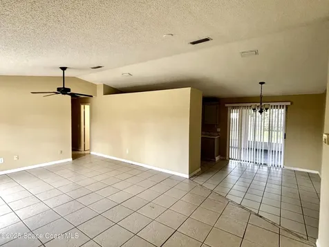 911 Forest Street NE Palm Bay FL 32907