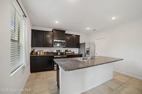 778 Old Country Road SE Palm Bay FL 32909