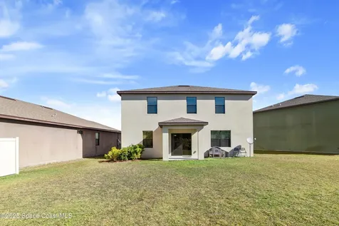 778 Old Country Road SE Palm Bay FL 32909