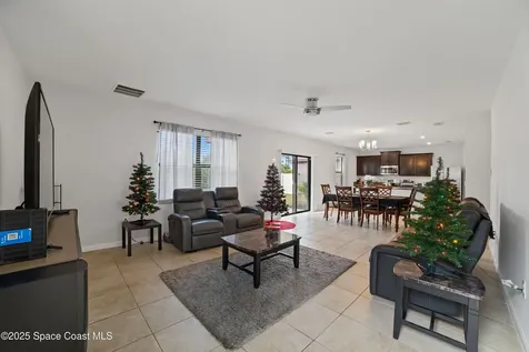 778 Old Country Road SE Palm Bay FL 32909