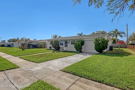 572 Westminster Avenue Melbourne FL 32935