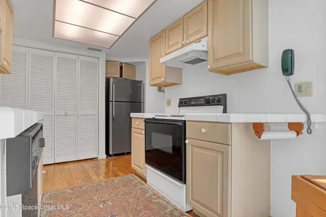 572 Westminster Avenue Melbourne FL 32935