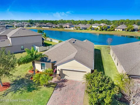 1141 Dillard Drive SE Palm Bay FL 32909