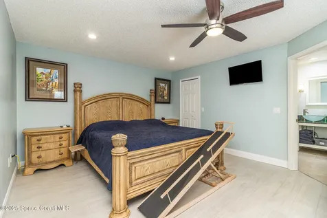 207 Fernandina Street NW Palm Bay FL 32907