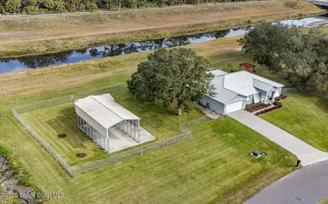 207 Fernandina Street NW Palm Bay FL 32907