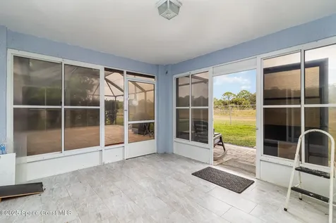 207 Fernandina Street NW Palm Bay FL 32907