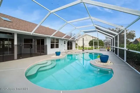 586 Deerfield Drive Melbourne FL 32940