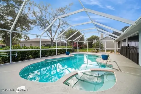 586 Deerfield Drive Melbourne FL 32940