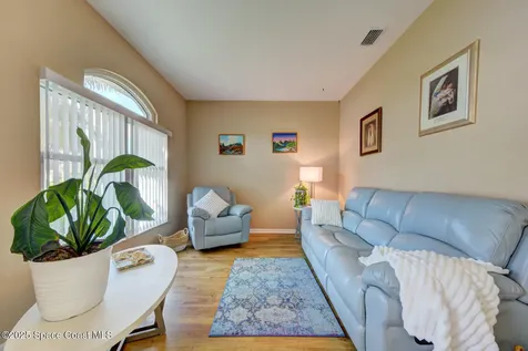 561 Tuttle Court SE Palm Bay FL 32909