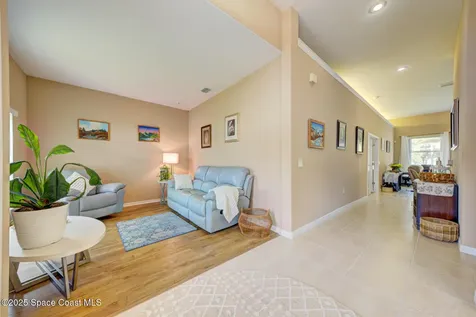561 Tuttle Court SE Palm Bay FL 32909