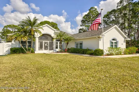 561 Tuttle Court SE Palm Bay FL 32909