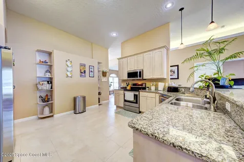 561 Tuttle Court SE Palm Bay FL 32909