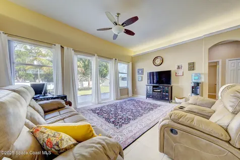 561 Tuttle Court SE Palm Bay FL 32909