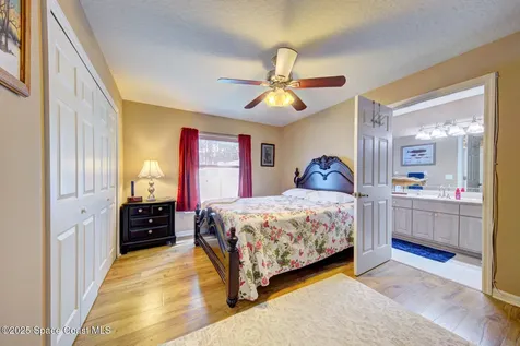 561 Tuttle Court SE Palm Bay FL 32909