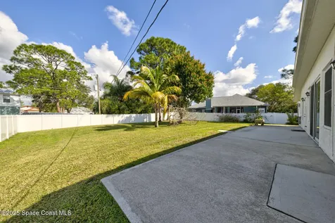 561 Tuttle Court SE Palm Bay FL 32909