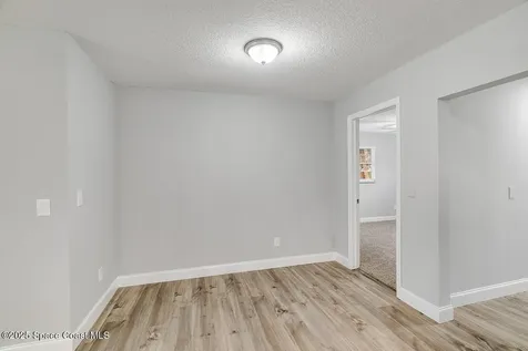 6266 5th Street Vero Beach FL 32968