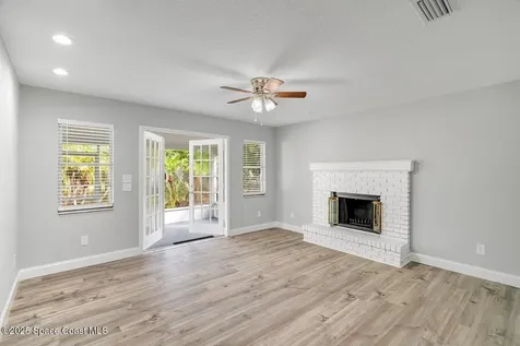 6266 5th Street Vero Beach FL 32968