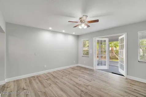 6266 5th Street Vero Beach FL 32968