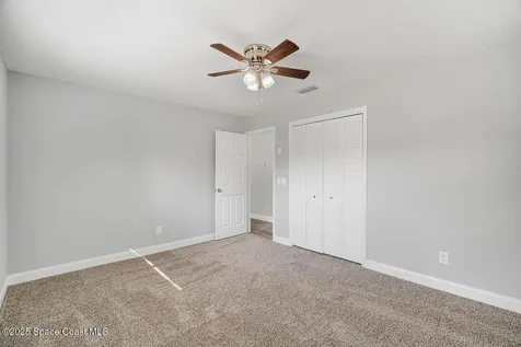6266 5th Street Vero Beach FL 32968