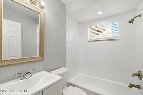 6266 5th Street Vero Beach FL 32968